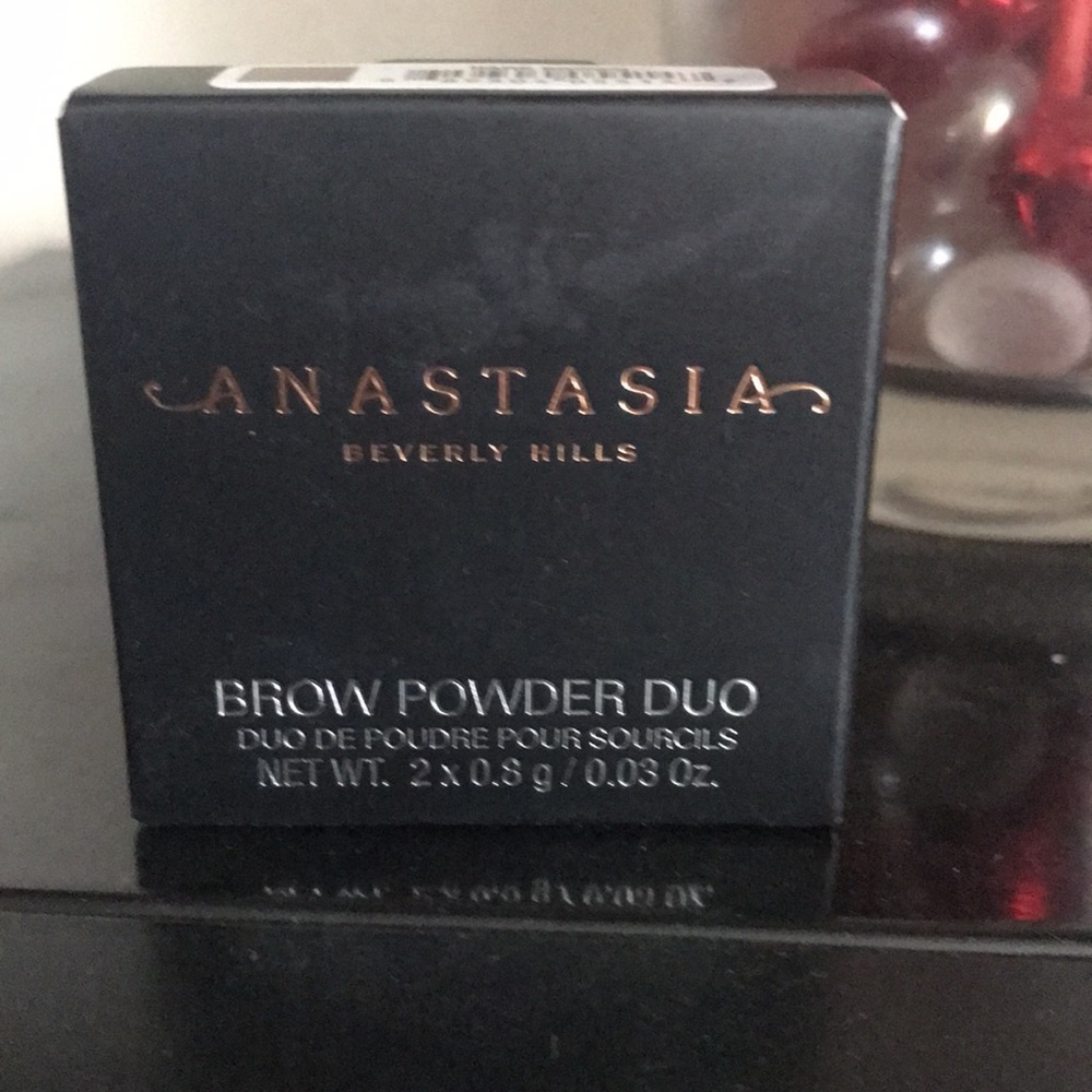 Anastasia dk brown